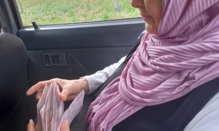 Derya Göğebakan Yalova’dan sonra Zonguldak’ıda dolandırıp , 611 BinTL ile kayıplara karışmış